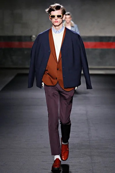 Look 20